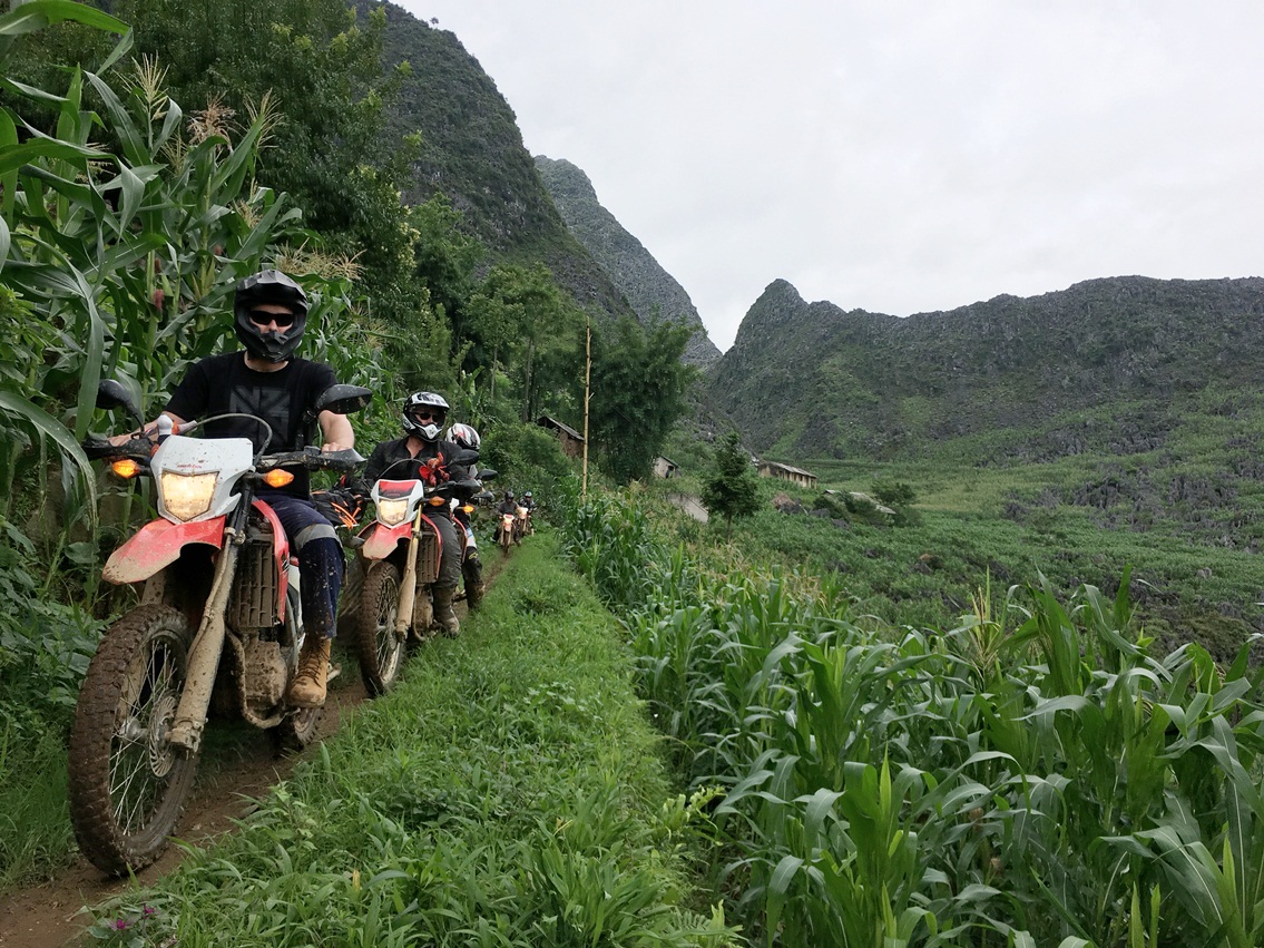 MOCCHAU MOTORBIKE TOUR 2 DAYS 1 NIGHT from 80 USD/PERSON only